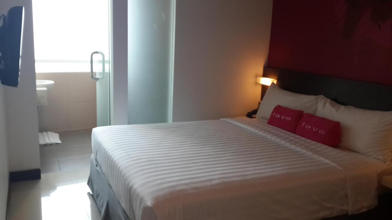 Favehotel Pluit Junction Jakarta Ngoại thất bức ảnh
