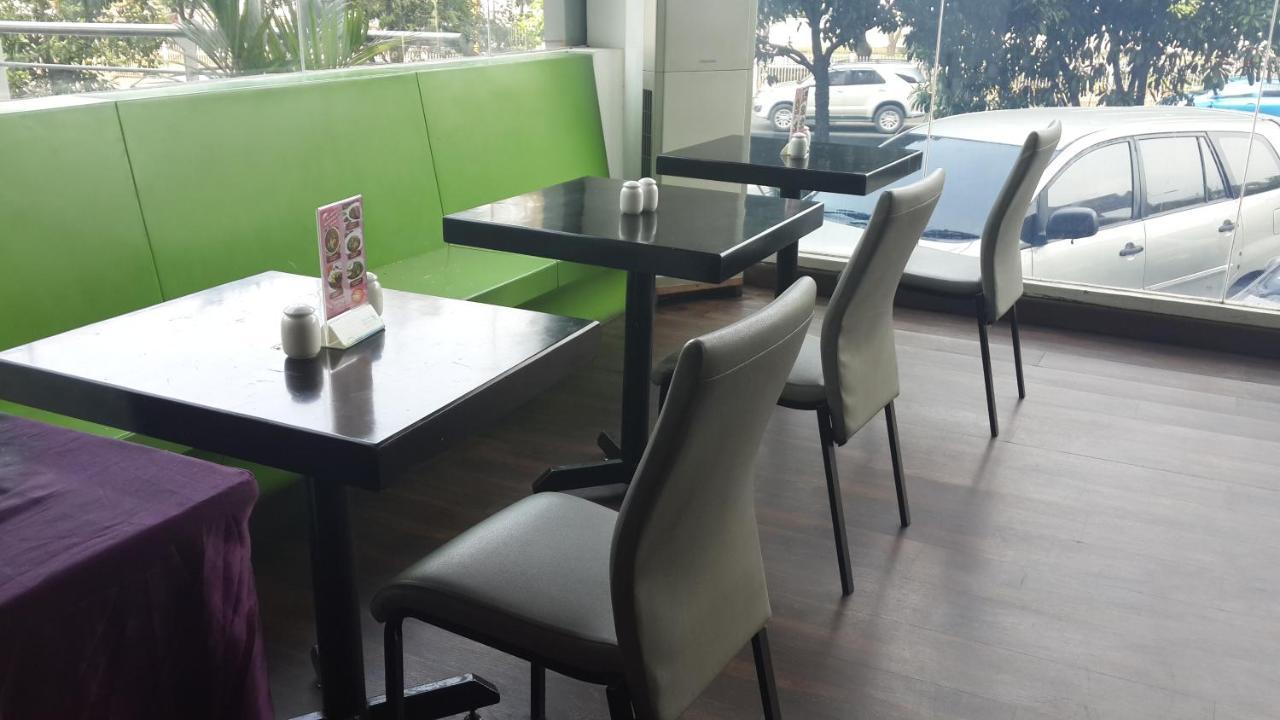 Favehotel Pluit Junction Jakarta Ngoại thất bức ảnh