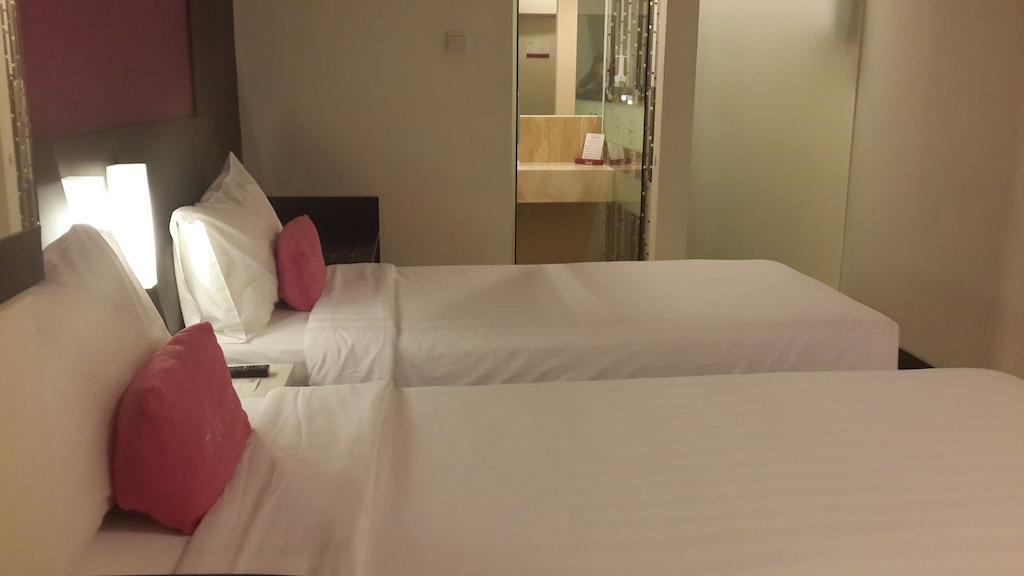Favehotel Pluit Junction Jakarta Ngoại thất bức ảnh