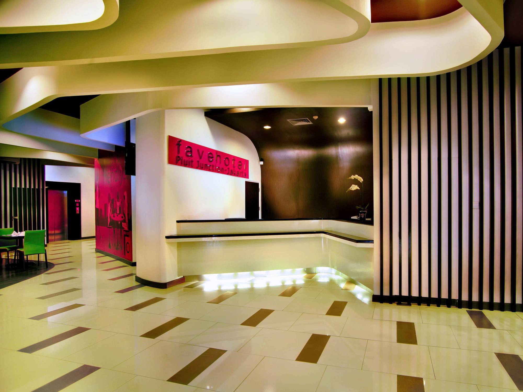 Favehotel Pluit Junction Jakarta Ngoại thất bức ảnh